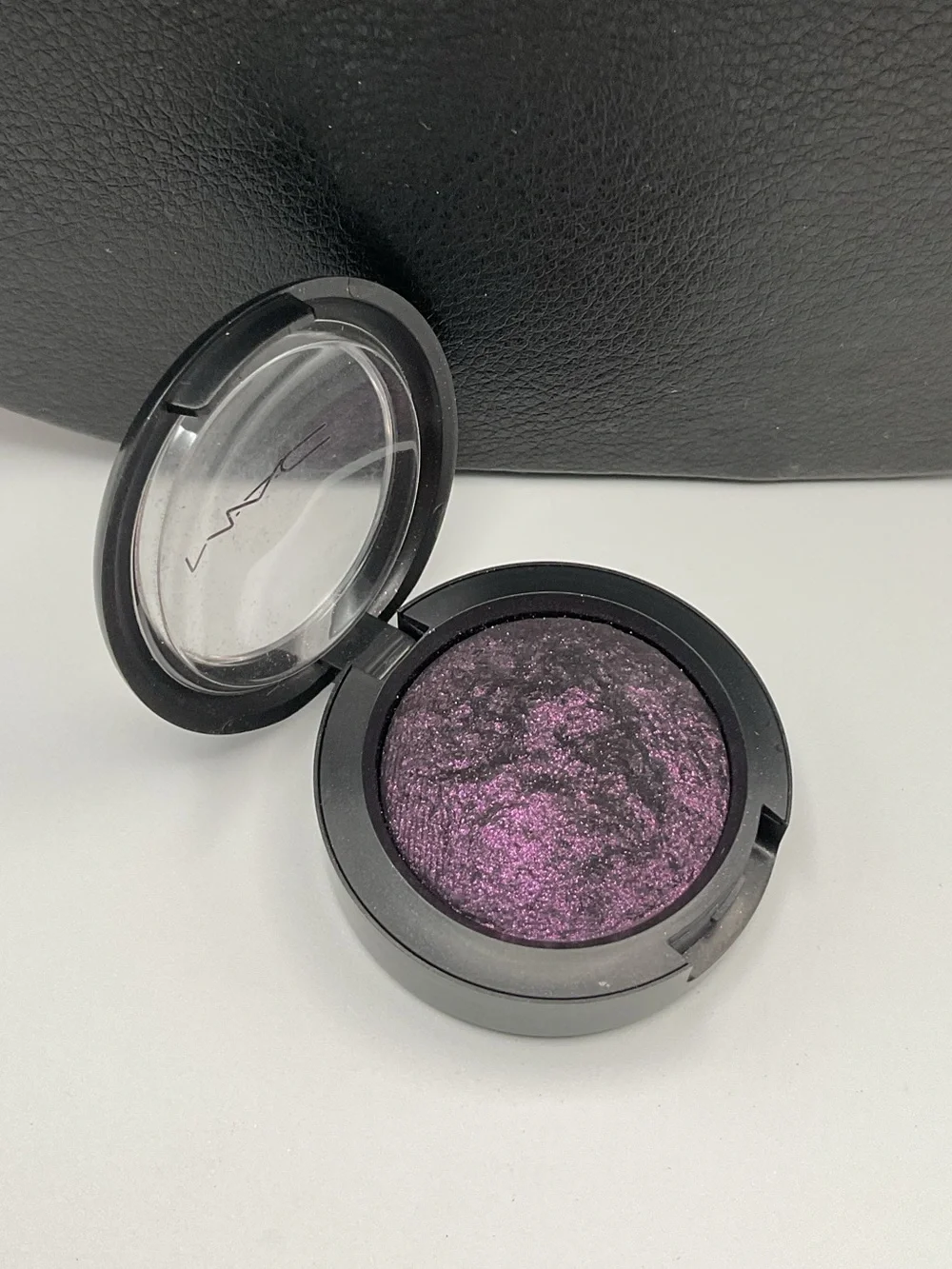 MAC Cosmetics Mineralize Eyeshadow in Young Punk - BNWOB & Limited Edition
